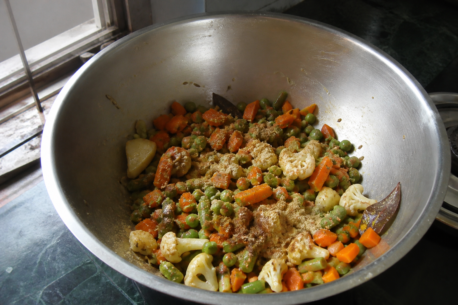 Aromatic Vegetable Pulao — step 3
